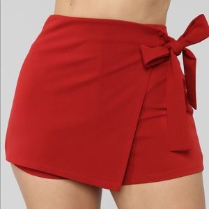 💥Fashion Nova💥 Tie Mini Skort. Size L